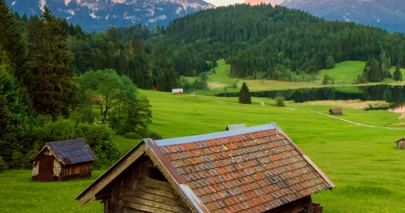 半撇私塾和暖石哪个好