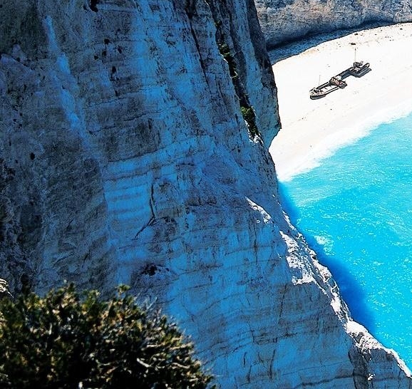 宝可梦朱紫月亮球