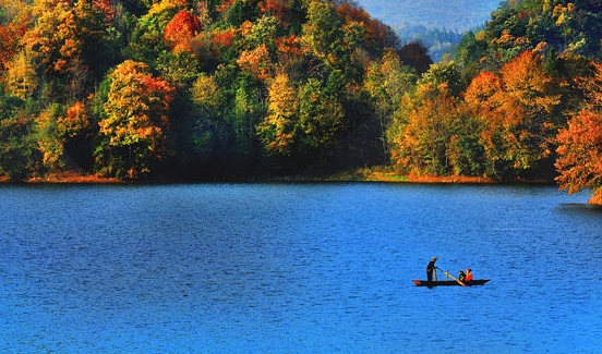 江西银行象南支行地址