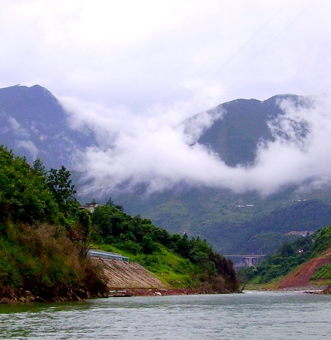 泸州生活垃圾焚烧发电厂