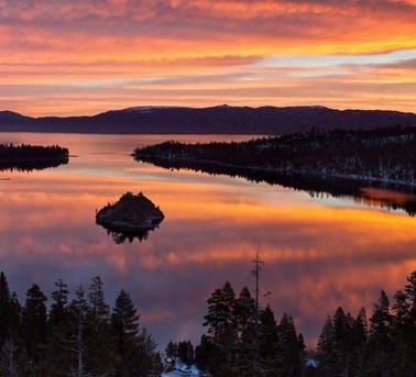 发布会主持人开场白