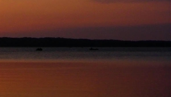 微信发朋友圈怎么定位在别的地方