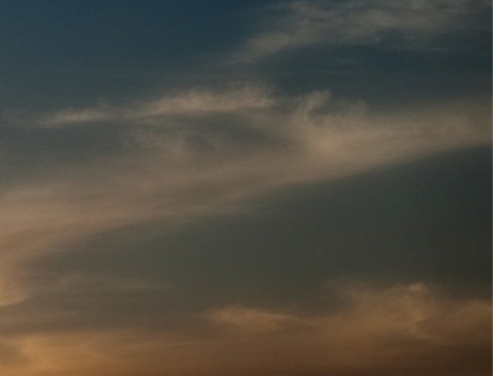 日历每天都有日程怎么删除