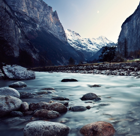 泰生活新用户抽奖视频