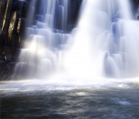 粉象生活为啥要邀请码