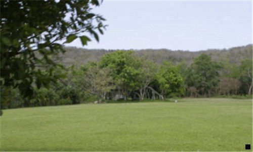 三修道院啤酒标志